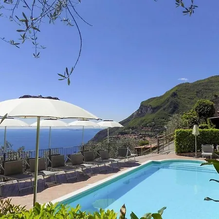 Appartamento Apartments Rustico Spagnöl, Tignale
